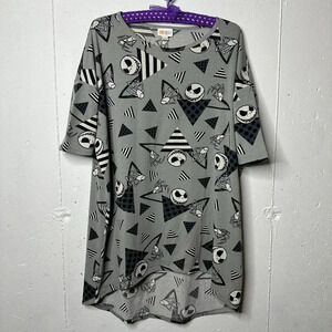 LuLaRoe Disney Women’s Short Sleeve Perfect Tee Jack Skellington Gray Size Small